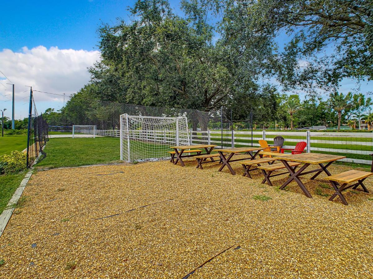 Pet Friendly In Orlando Area Near Disney Celebration Extérieur photo
