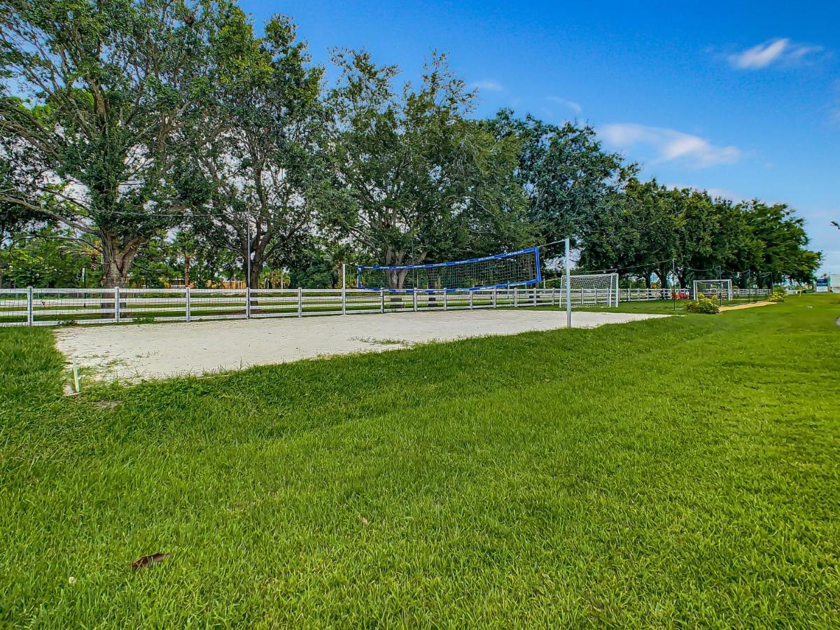 Pet Friendly In Orlando Area Near Disney Celebration Extérieur photo